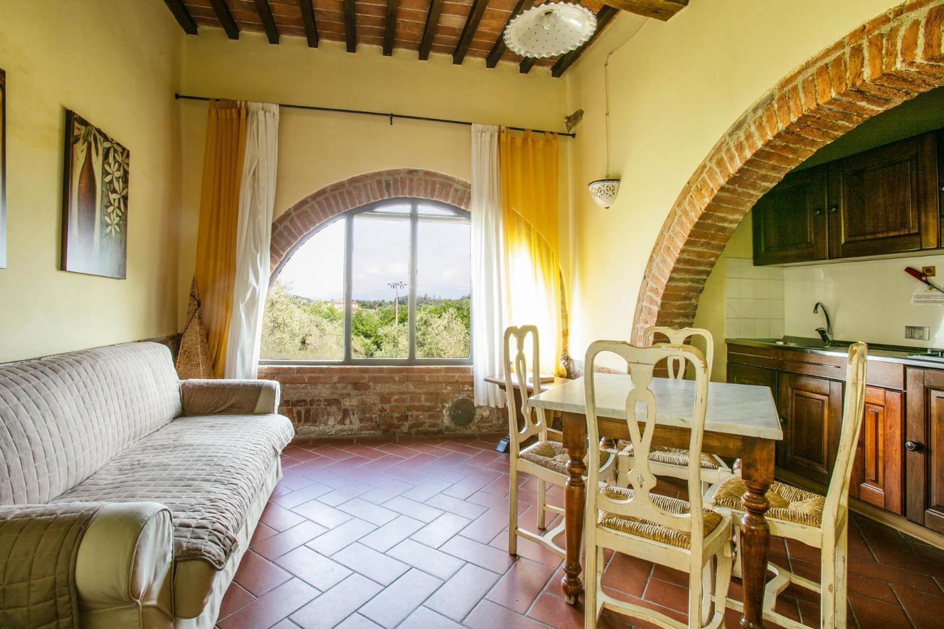 Fattoria Di Colleoli Guest House Bagian luar foto