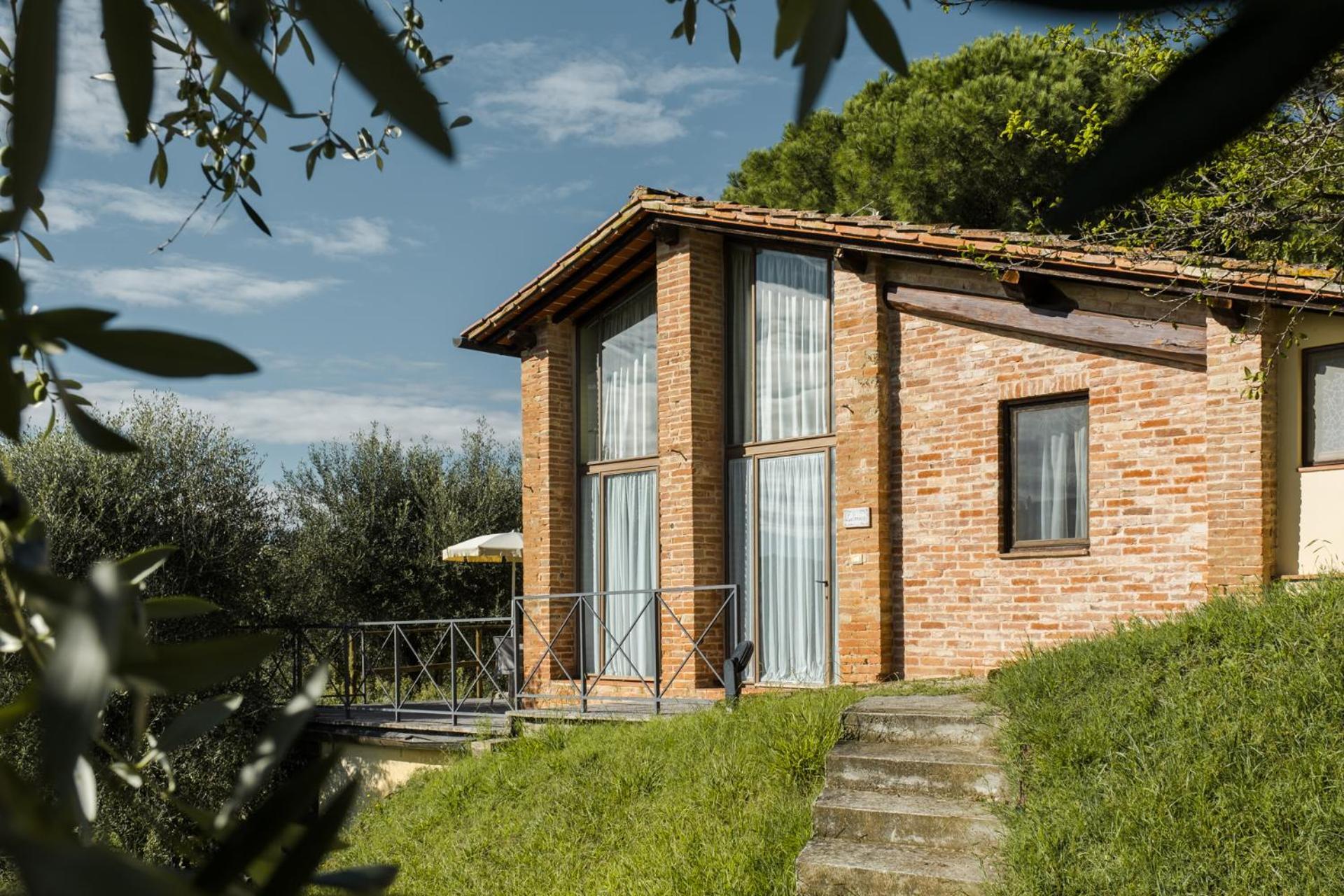 Fattoria Di Colleoli Guest House Bagian luar foto